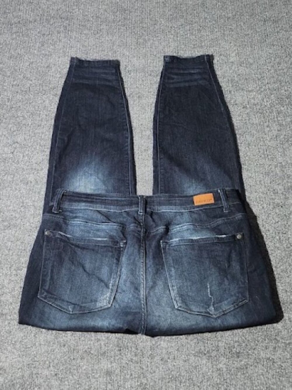 Judy Blue Woman's Skinny Fit Jeans Size 14W - Picture 3 of 5